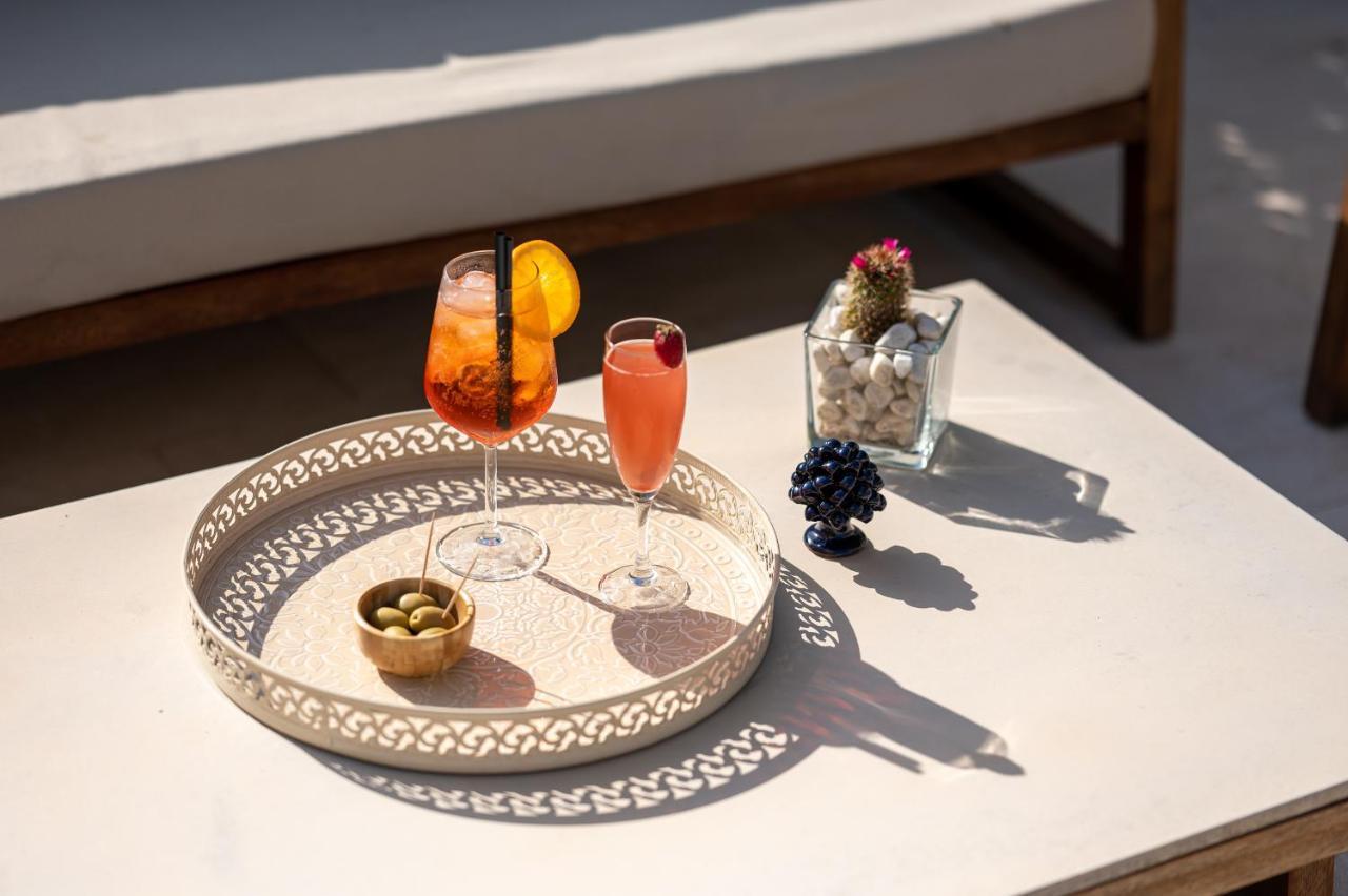 Unico Boutique Hotel D'Arte Монделло Екстер'єр фото