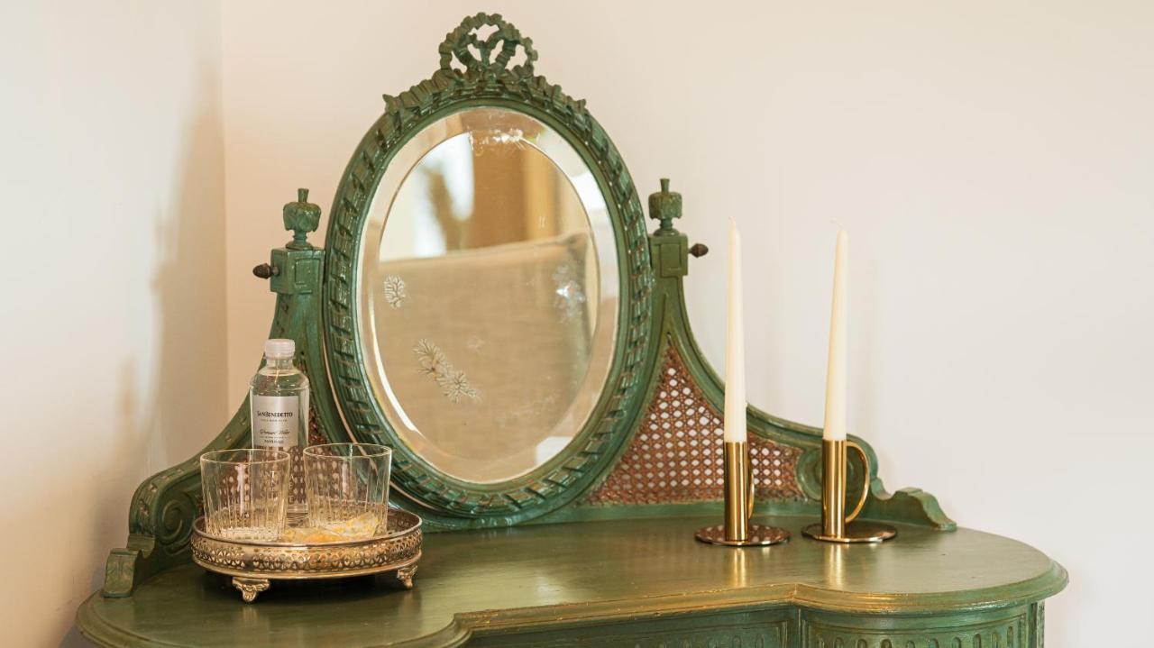Unico Boutique Hotel D'Arte Монделло Екстер'єр фото